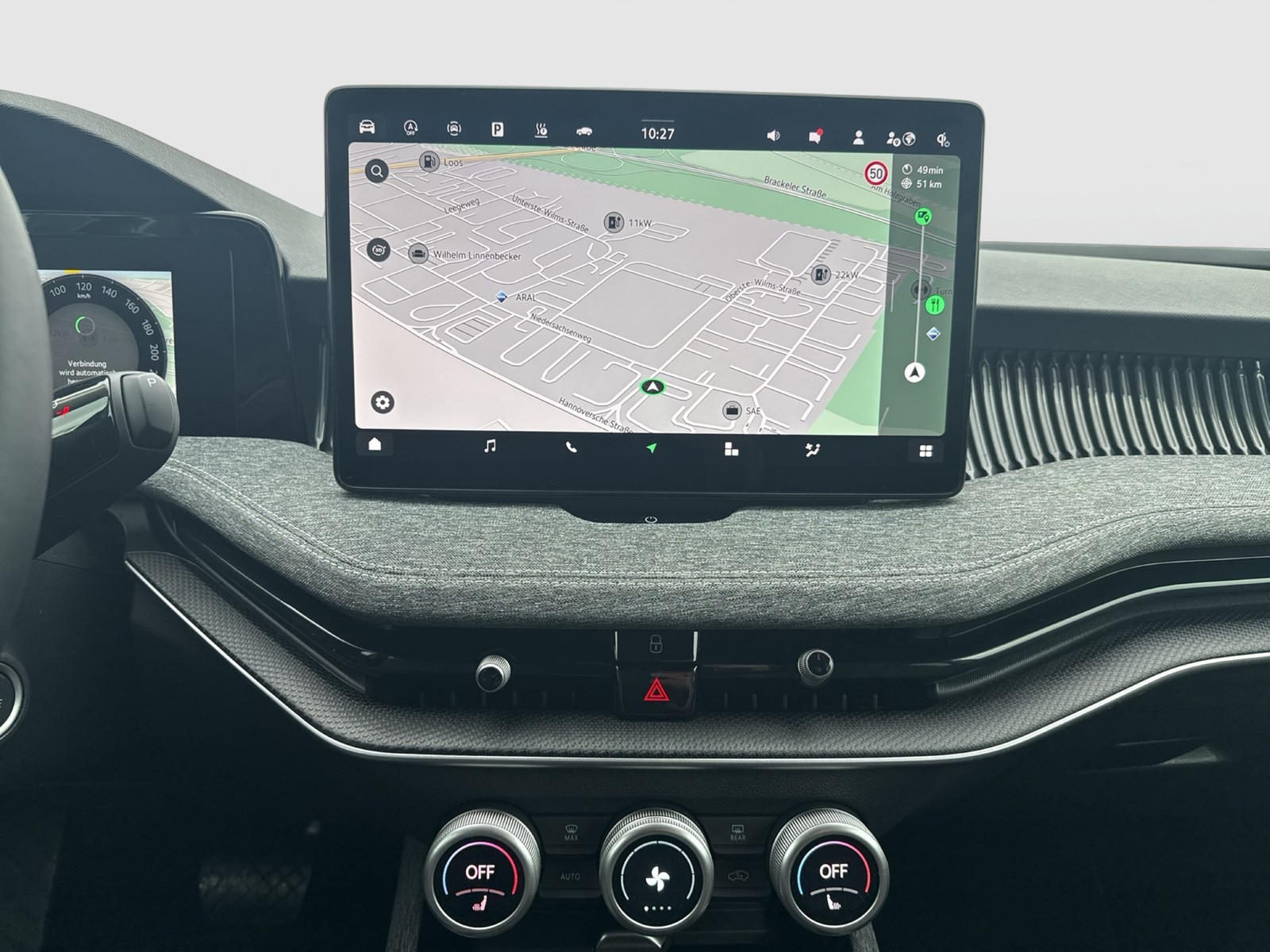 Skoda Superb Combi 2.0 SELECTION STANDHZ. AHK CAM ACC