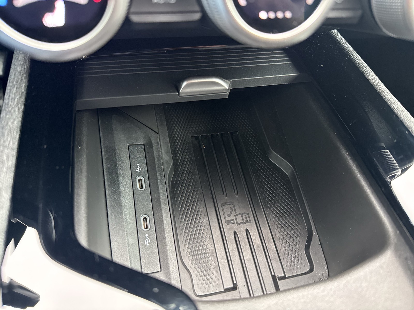 Skoda Superb Combi 2.0 SELECTION STANDHZ. AHK CAM ACC