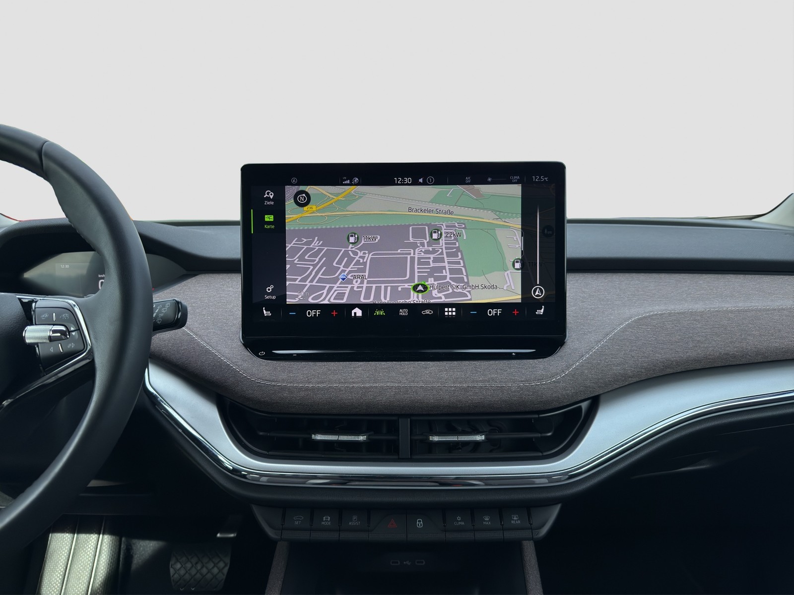 Skoda Enyaq 60 LODGE WÄRMEPUMPE CAM LM20 E-KLAPPE NAVI