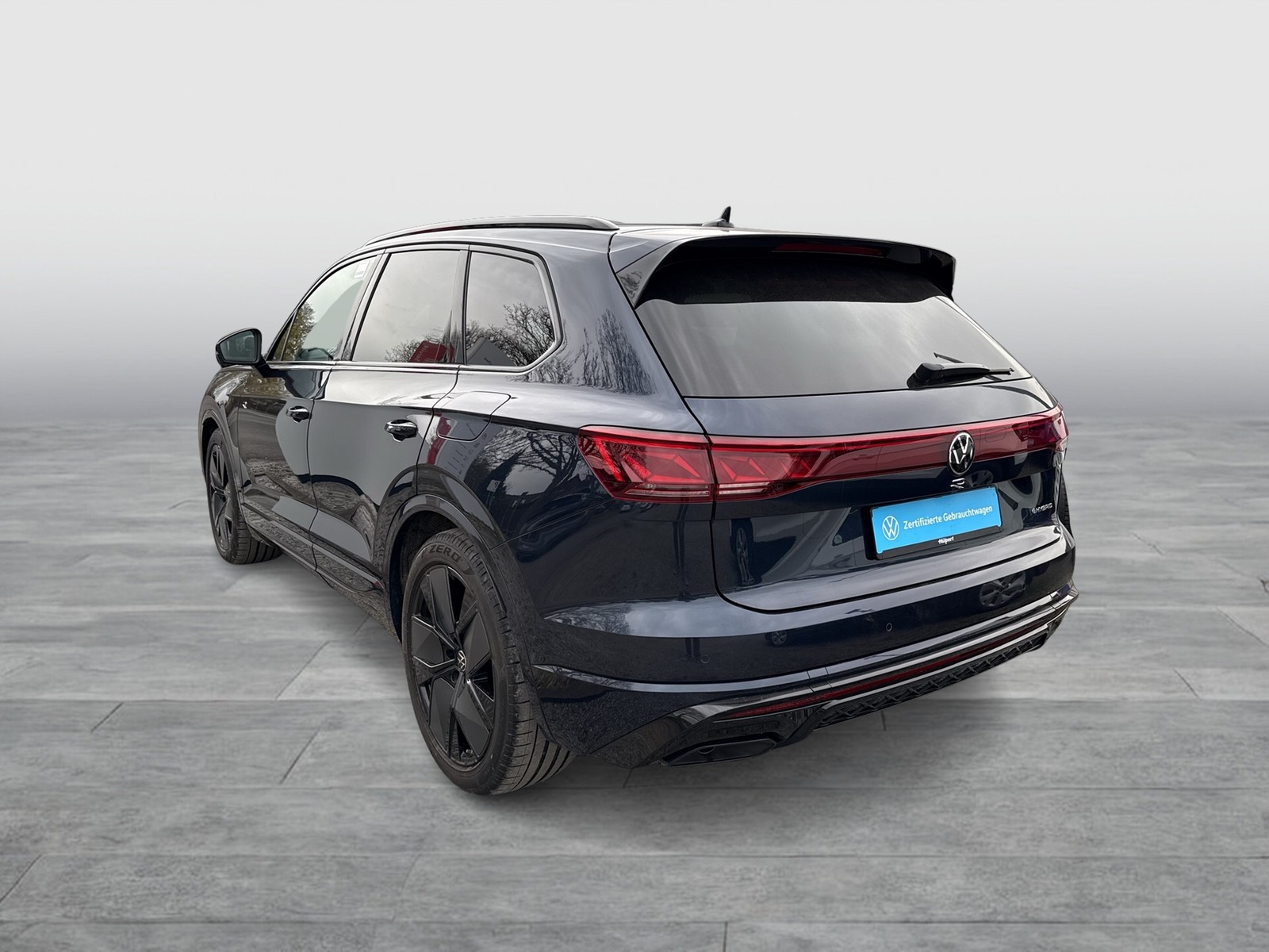 Volkswagen Touareg HYBRID R NEUES MODELL PANO CAM ACC LM21