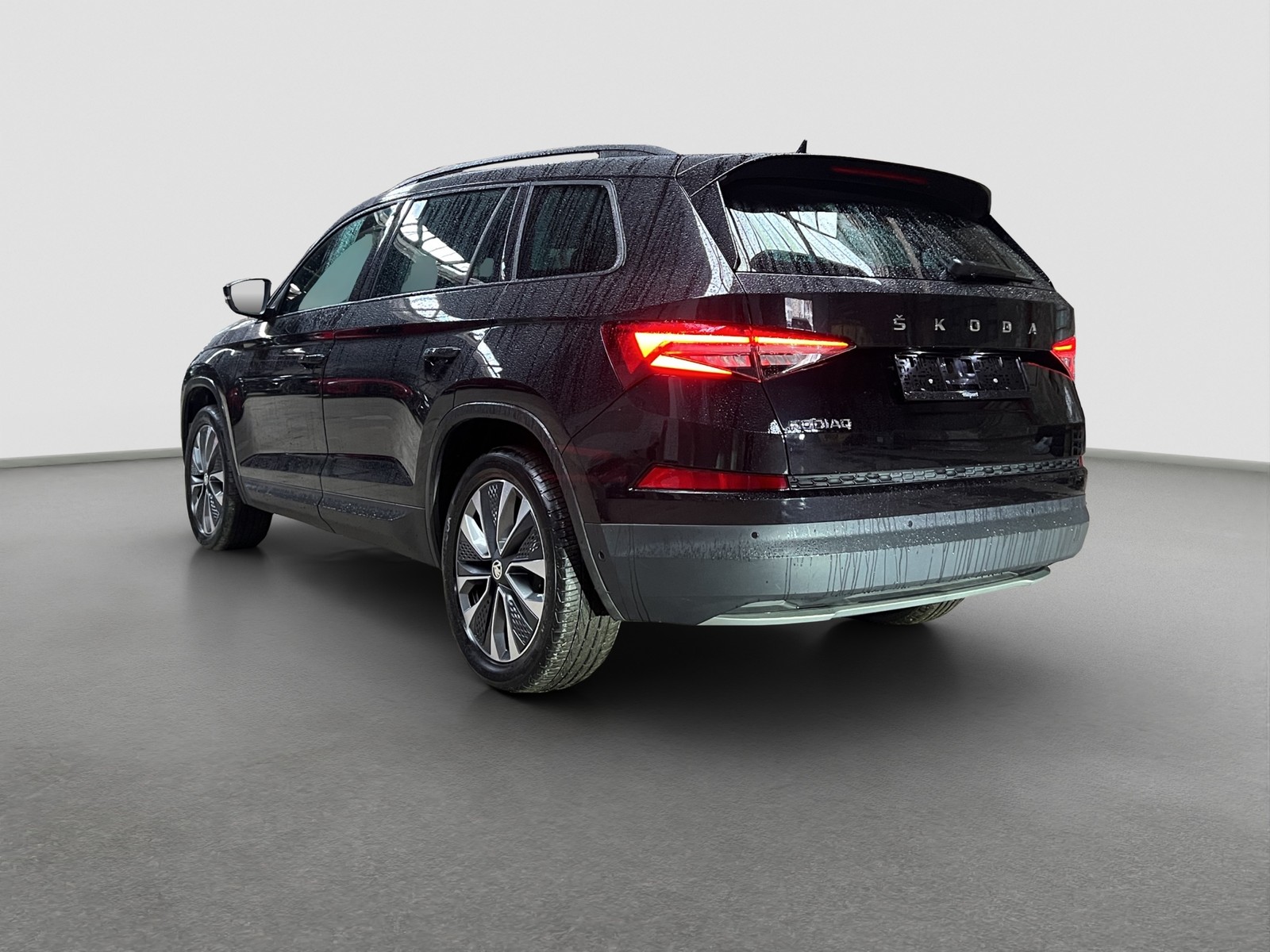 Skoda Kodiaq 1.5 TOUR AHK CAM ACC LM19 E-KLAPPE NAVI