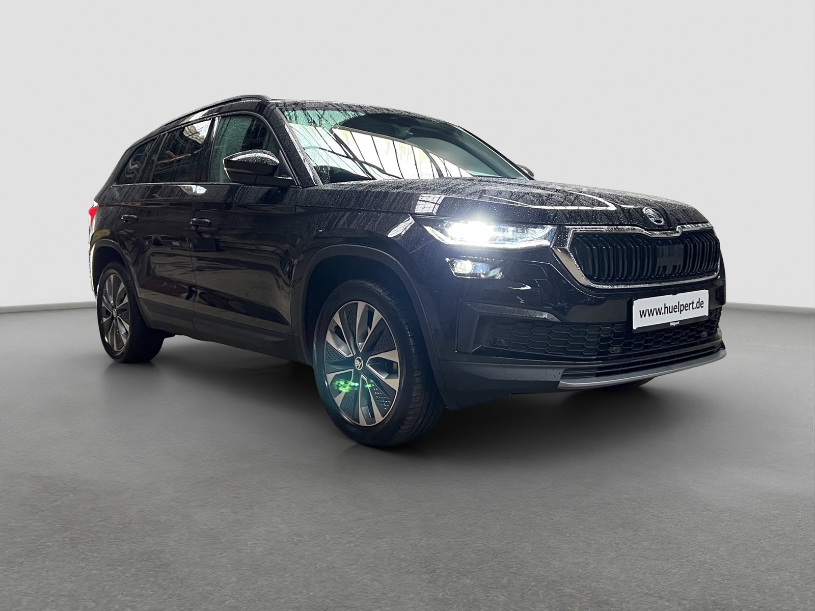 Skoda Kodiaq 1.5 TOUR AHK CAM ACC LM19 E-KLAPPE NAVI
