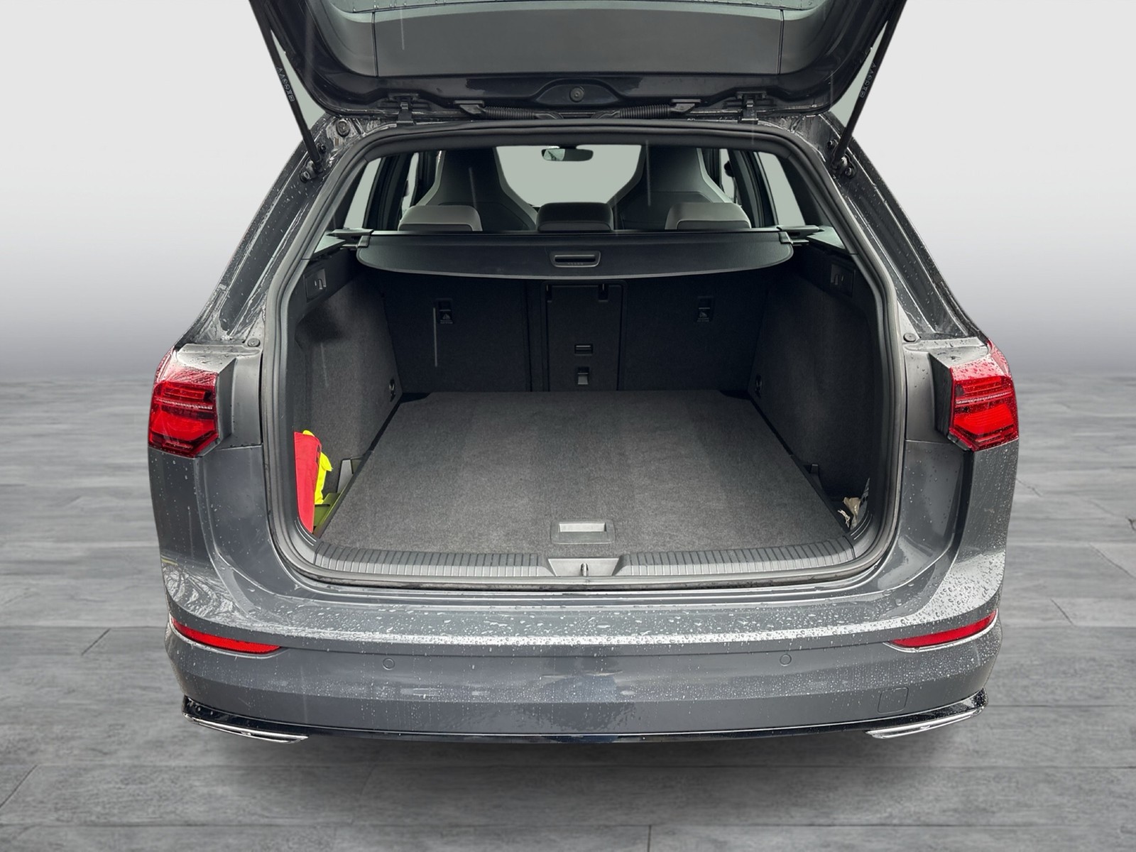 Volkswagen Golf Variant 1.5 R-LINE PANO LM18 MATRIX NAVI