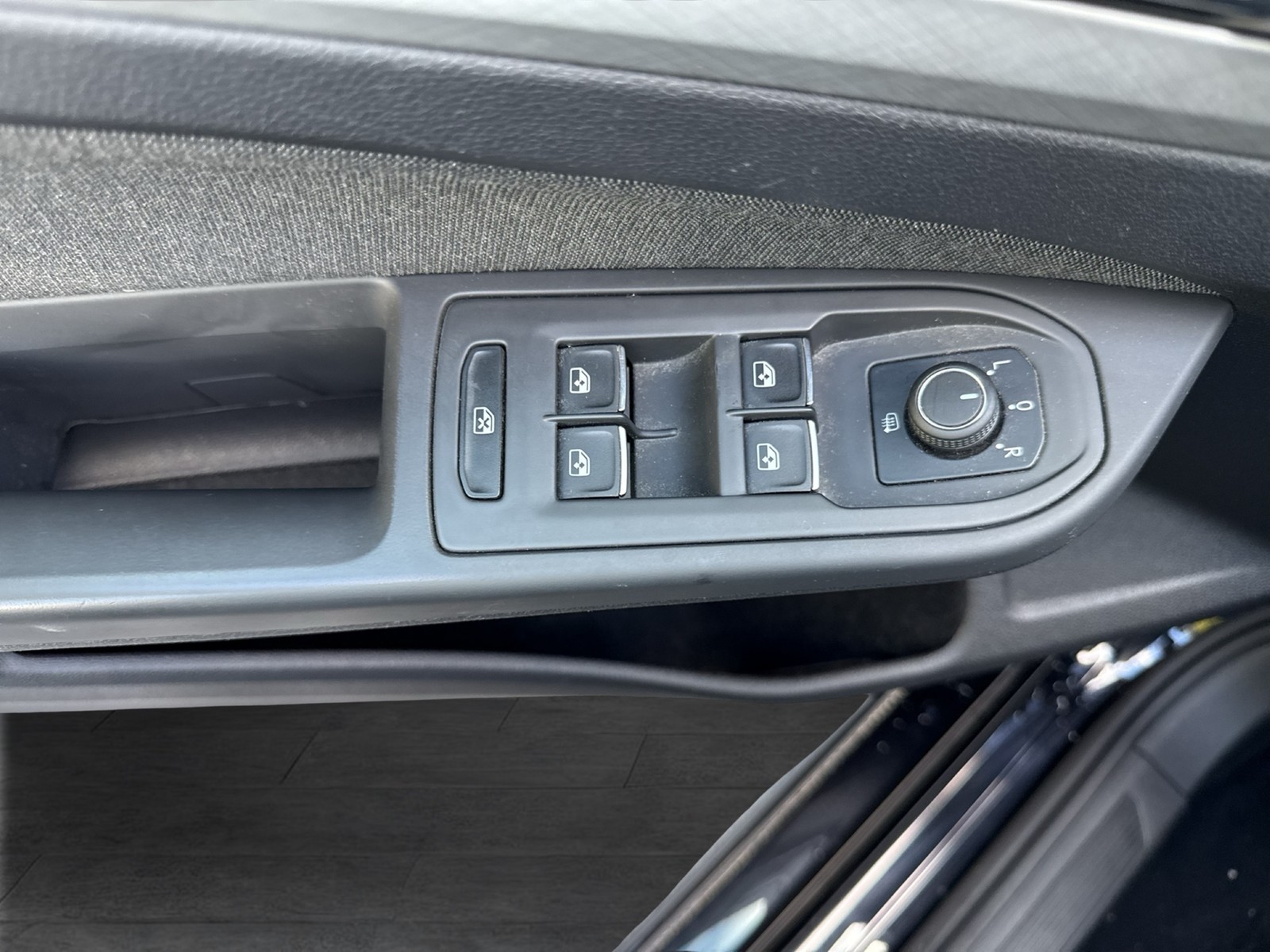 Volkswagen Golf Variant 1.5 LIFE ACC ALU17 NAVI CARPLAY