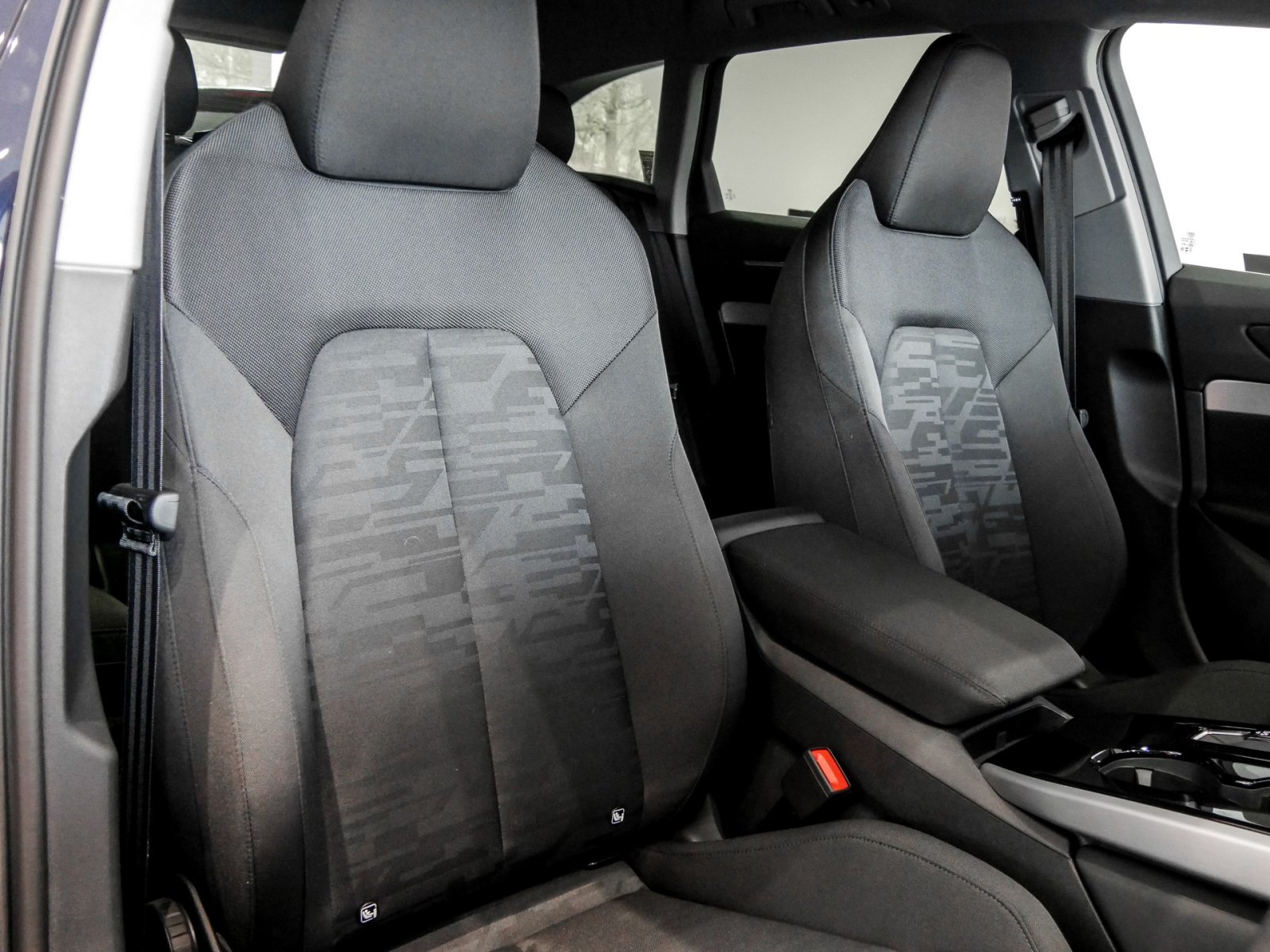 Audi A6 Avant e-hybrid quattro S tronic TechPlus+AdaptiverFahrassistentPlus+Sonnenschutzverglasung