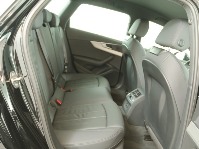 Audi A4 Avant 35 advanced BLACKPAK eKLAPPE NAVI+ ALU17