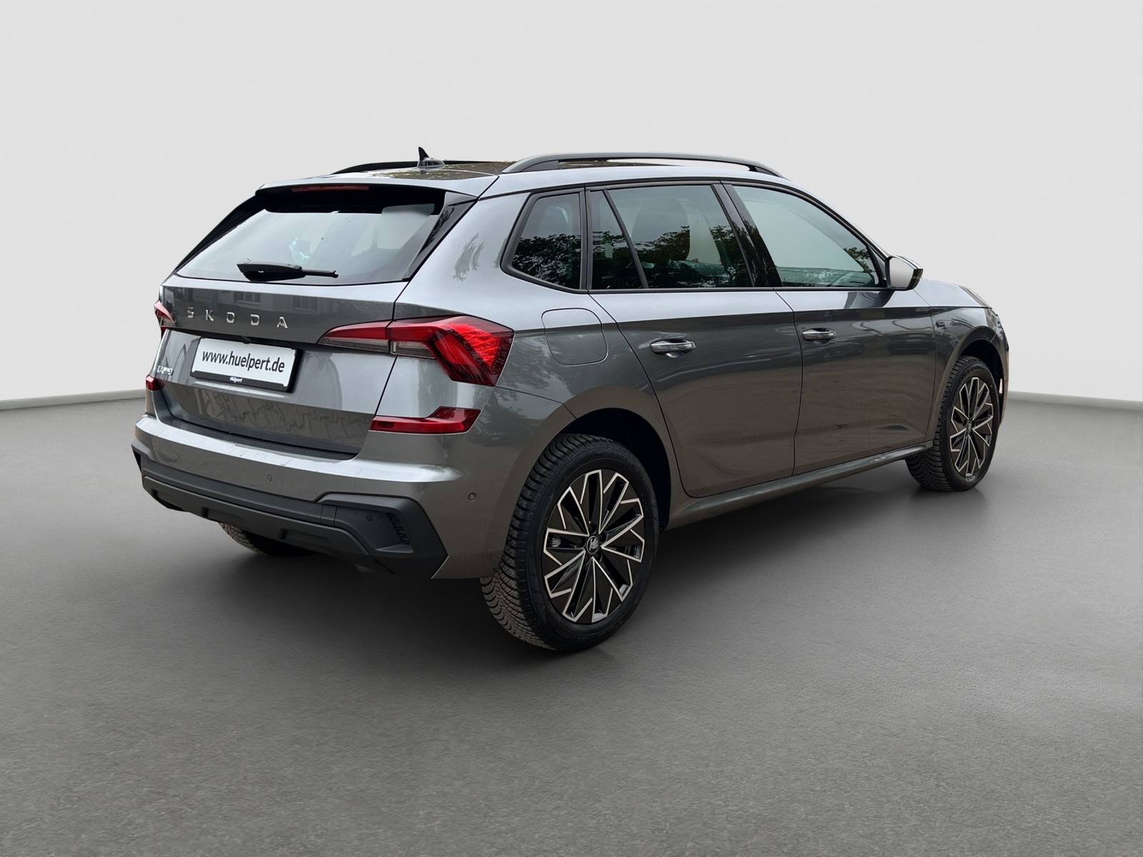 Skoda Kamiq 1.5 TOUR AHK CAM ACC E-KLAPPE NAVI LM17