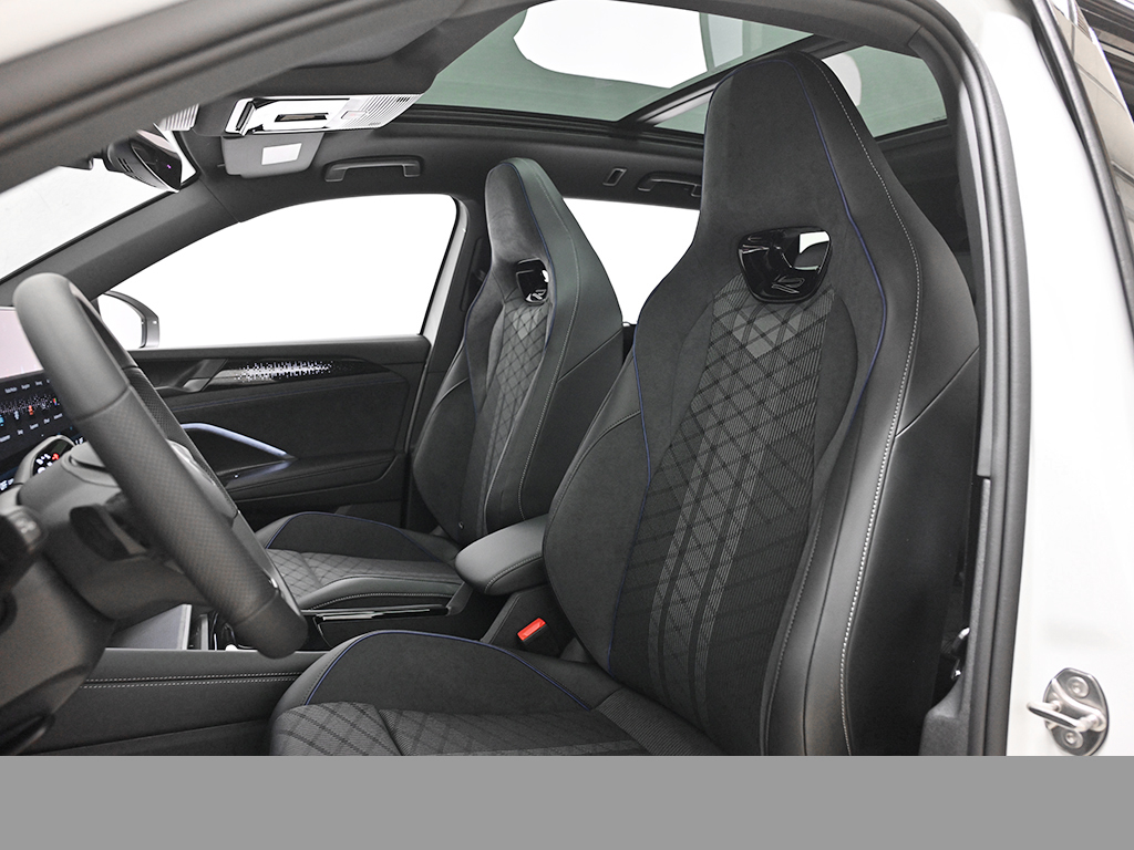 Volkswagen Tayron 2.0 R-LINE DSG 4X4 HARMANKARDON PANO LM20