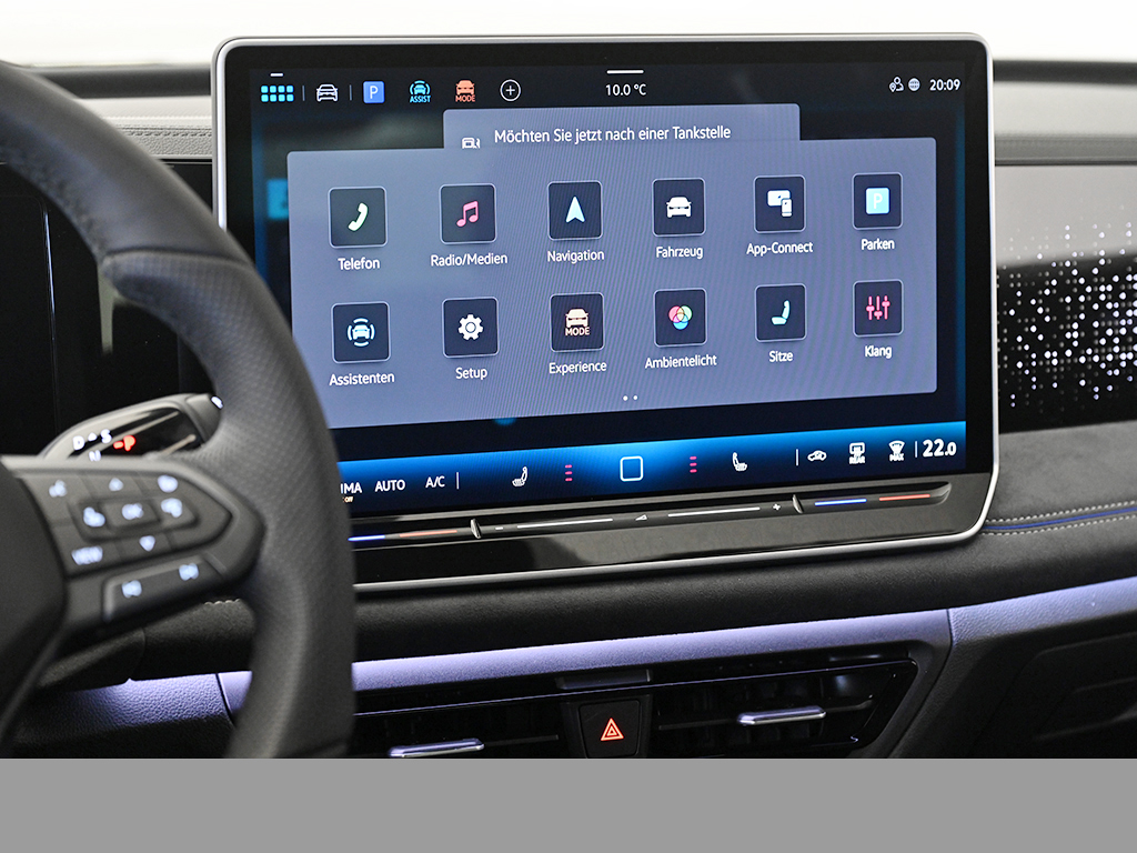 Volkswagen Tiguan 2.0 R-LINE DSG BLACKSTYLE eKLAPPE LM20