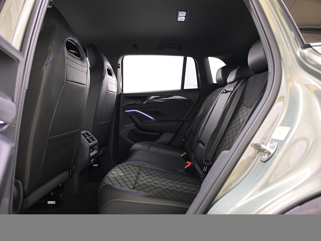 Volkswagen Tiguan 2.0 R-LINE DSG