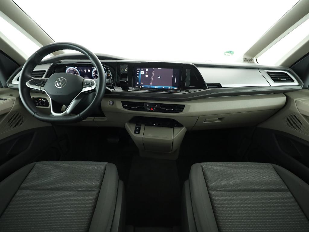 Volkswagen T7 Multivan KÜ Navi StHZ Pano AHK Matrix 6 Sitze