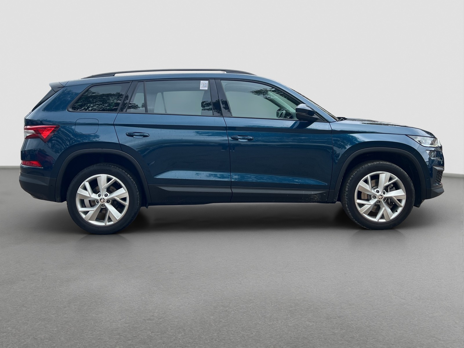 Skoda Kodiaq 2.0 TOUR 4X4 PANO CAM LM19 E-KLAPPE NAVI