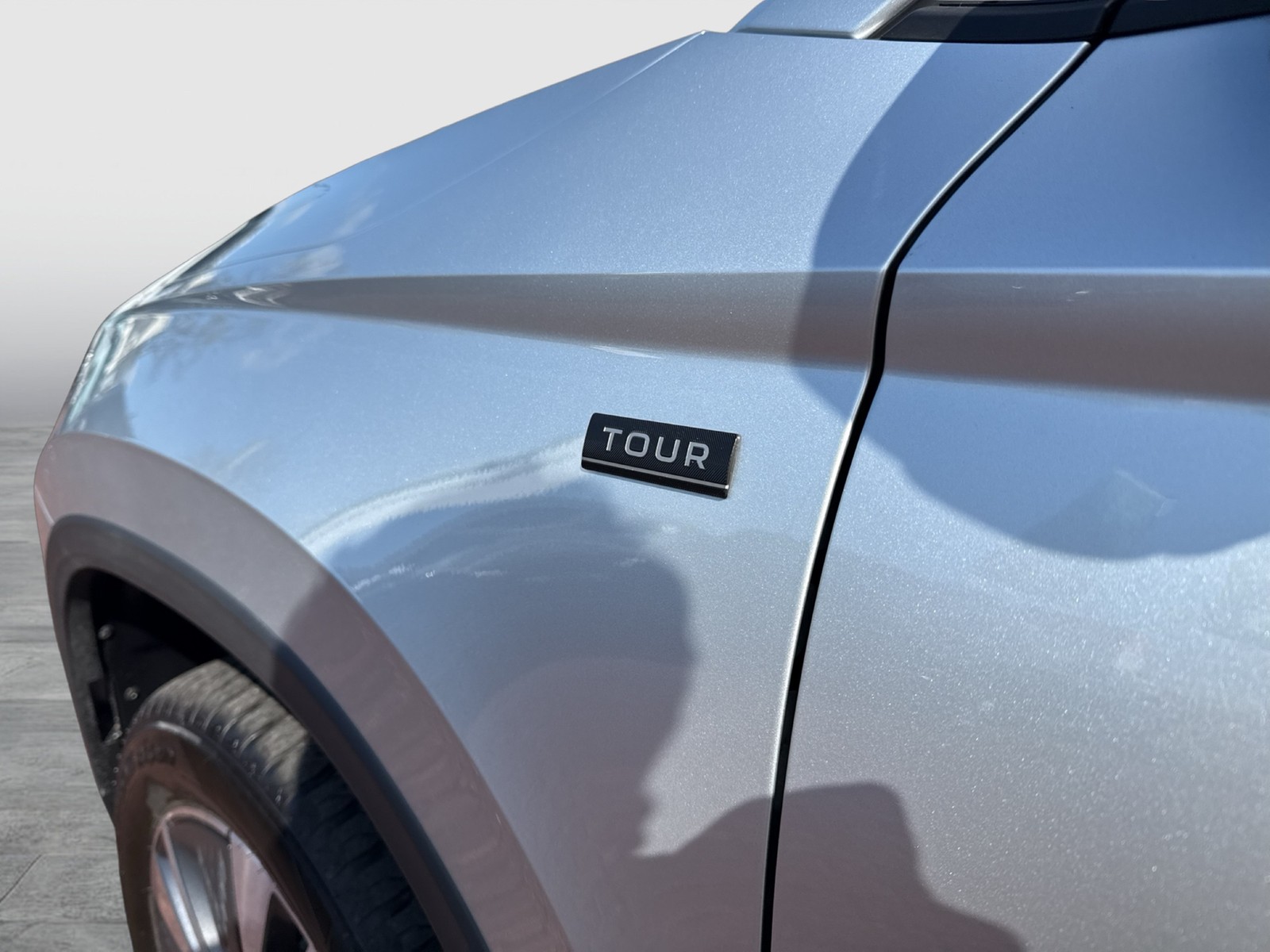 Skoda Karoq 2.0 TOUR AHK CAM MATRIX NAVI LM17 CARPLAY