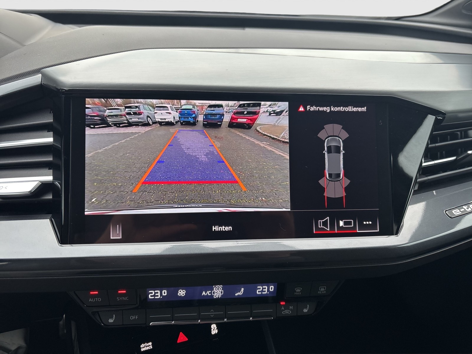 Audi Q4 e-tron Sportback 35 S LINE BLACKPAK CAM LM20