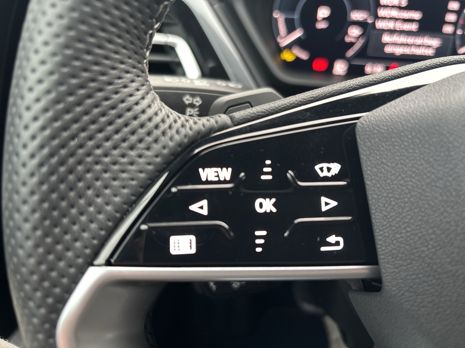 Audi Q4 e-tron Sportback 35 S LINE BLACKPAK CAM LM20