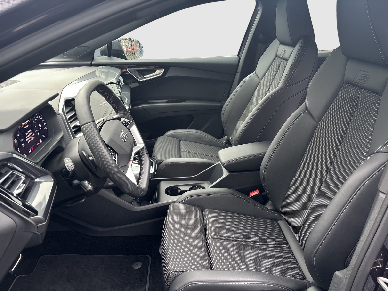 Audi Q4 e-tron Sportback 35 S LINE BLACKPAK CAM LM20