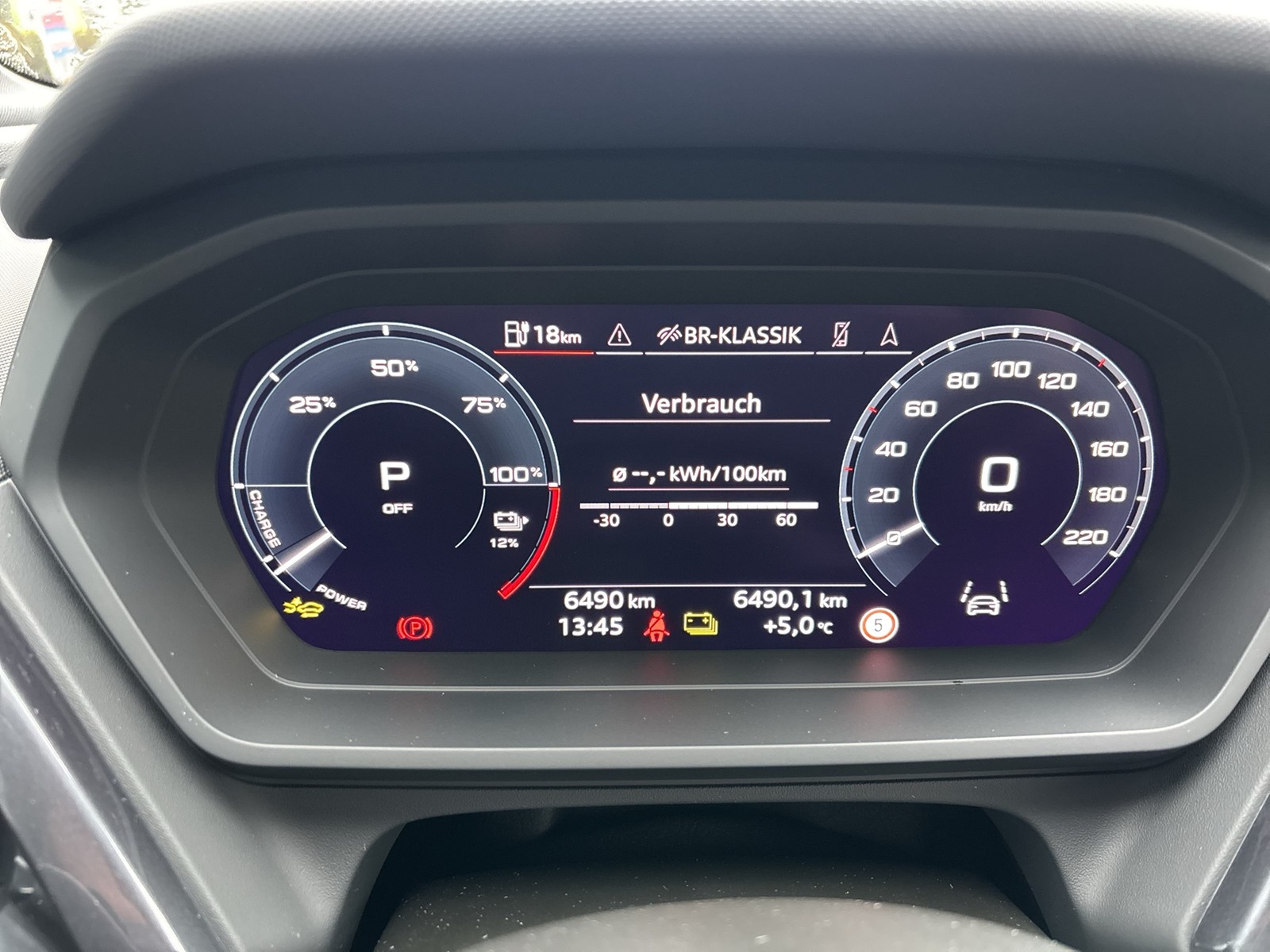 Audi Q4 e-tron 35 S LINE BLACKPAK 360°CAM LM21 MATRIX