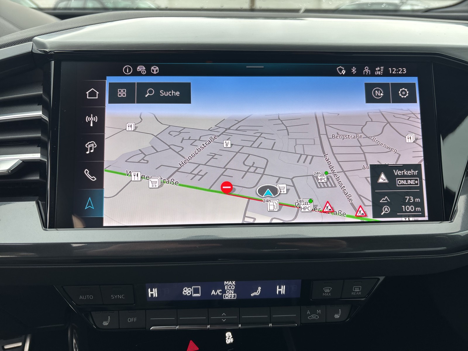 Audi Q4 e-tron 35 S LINE BLACKPAK PANO AHK 360CAM 20Z