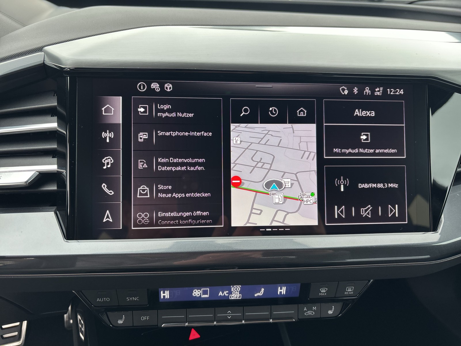 Audi Q4 e-tron 35 S LINE BLACKPAK PANO AHK 360CAM 20Z