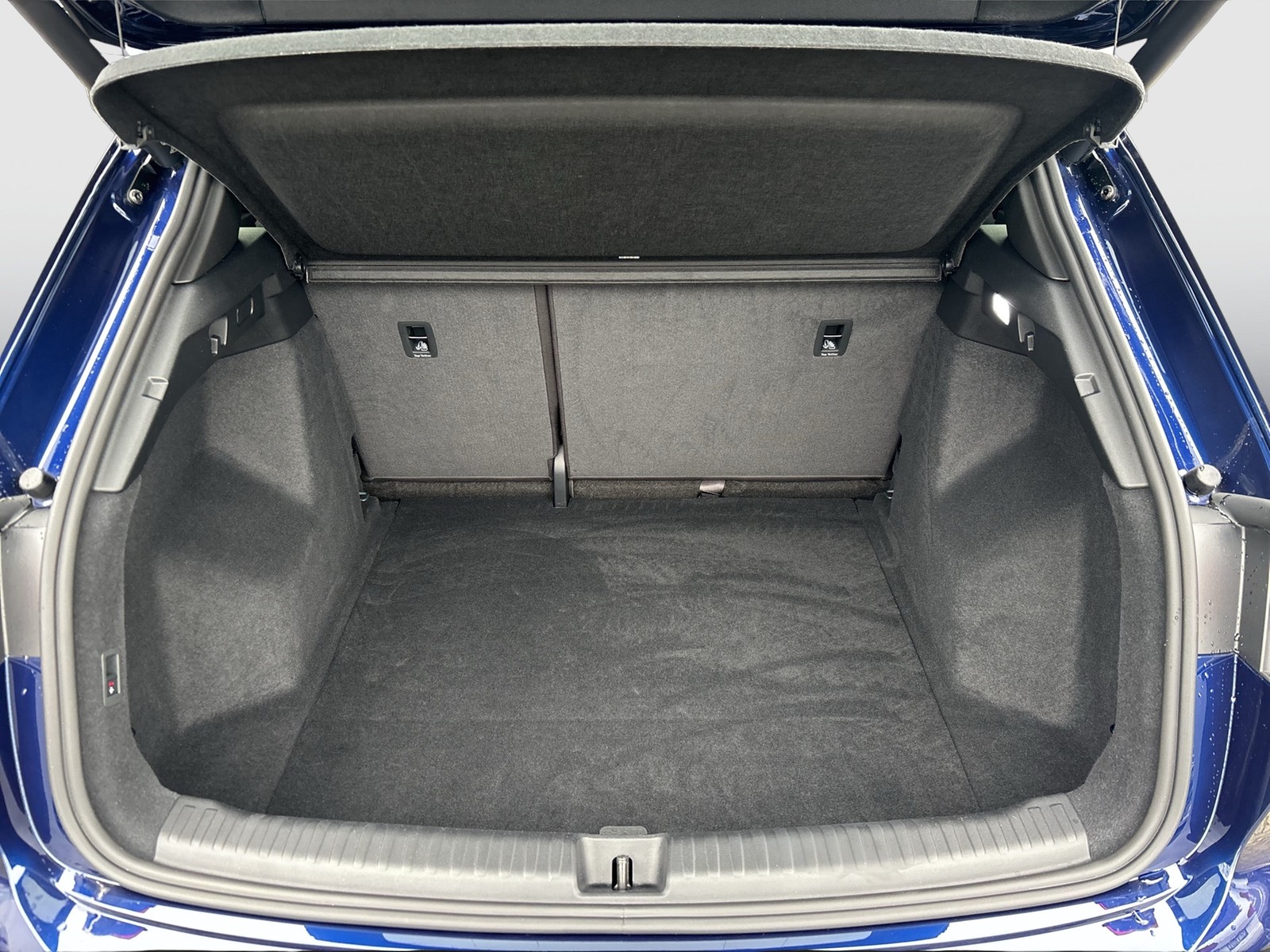 Audi Q4 e-tron 35 S LINE BLACKPAK PANO AHK 360CAM 20Z