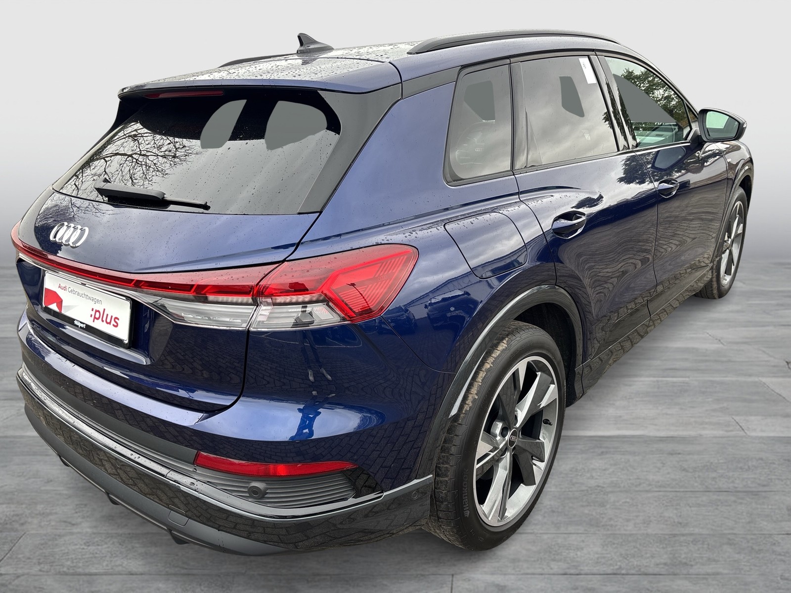 Audi Q4 e-tron 35 S LINE BLACKPAK PANO AHK 360CAM 20Z