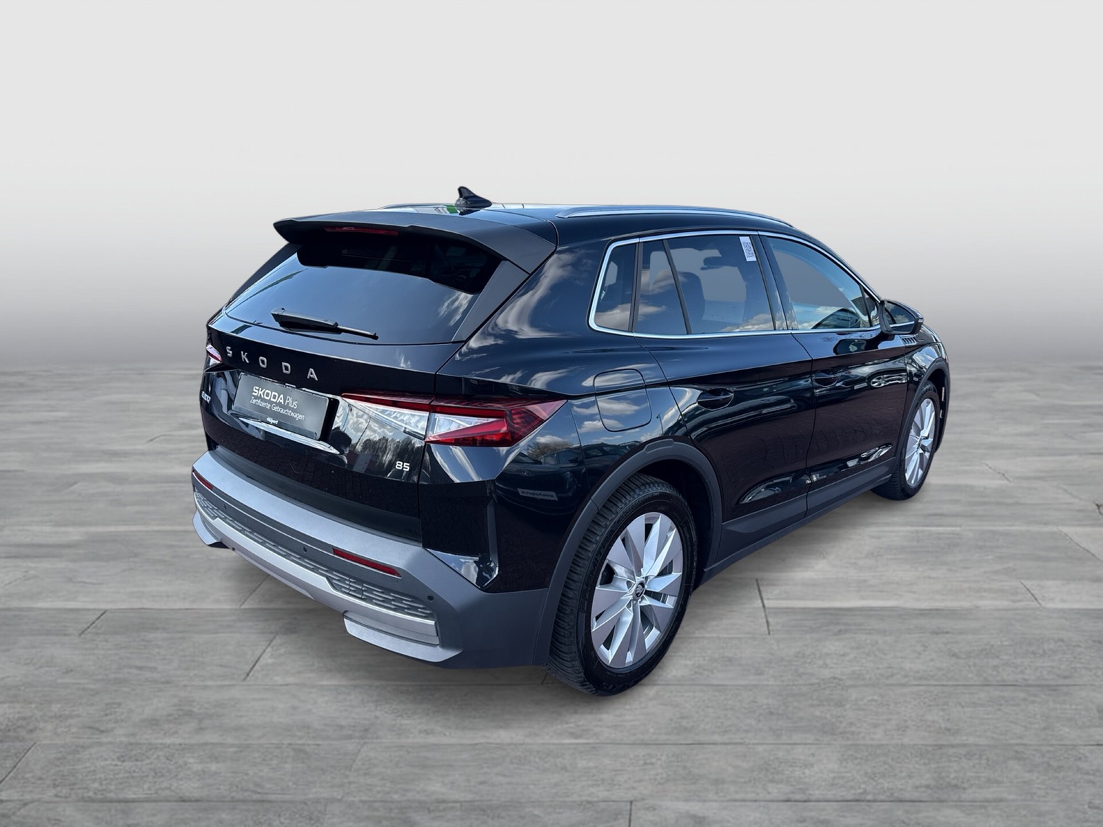 Skoda ELROQ 85 Loft WÄRMEPUMPE AHK CAM ACC LM19 MATRIX