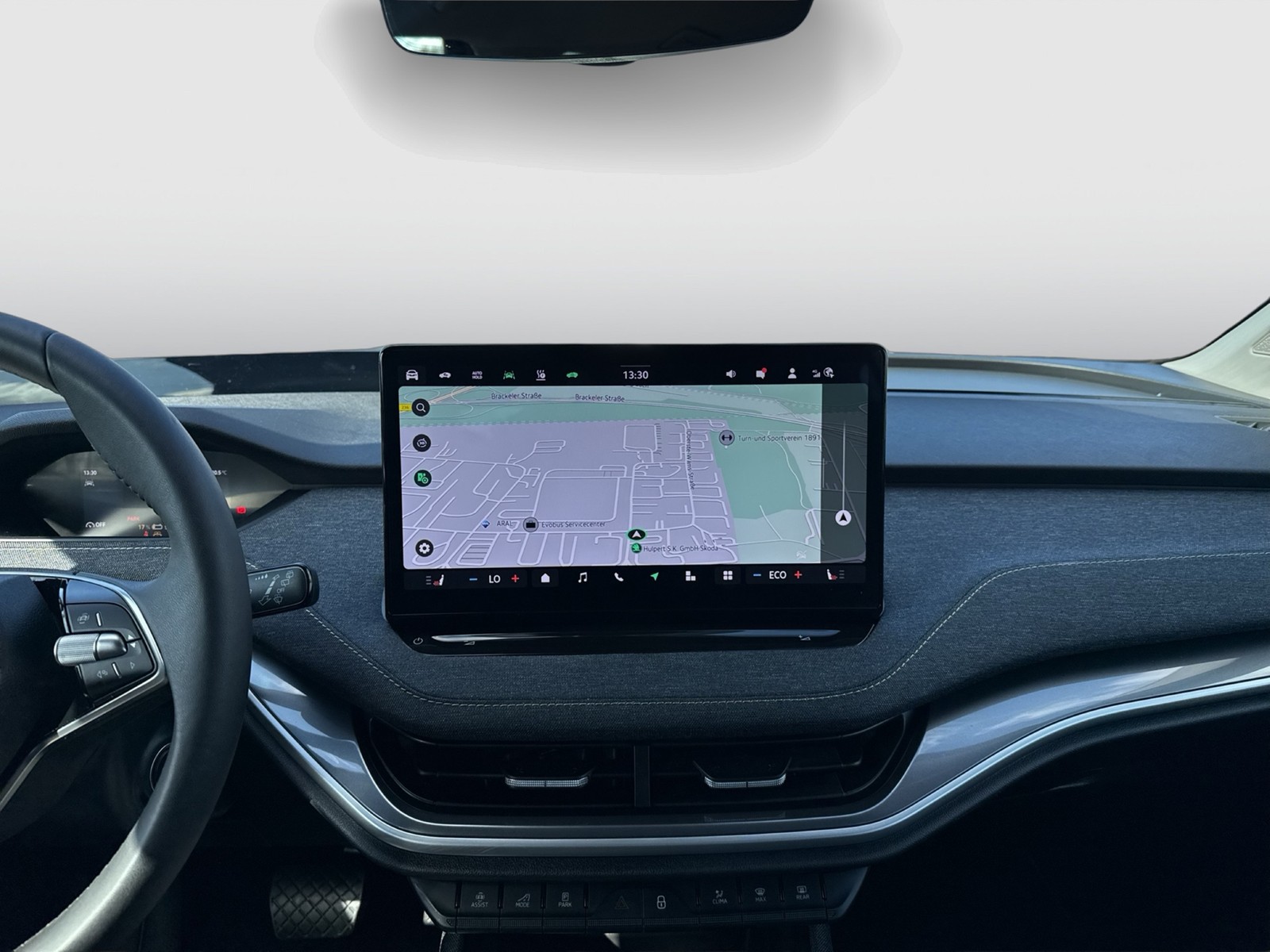 Skoda ELROQ 85 Loft WÄRMEPUMPE AHK CAM ACC LM19 MATRIX