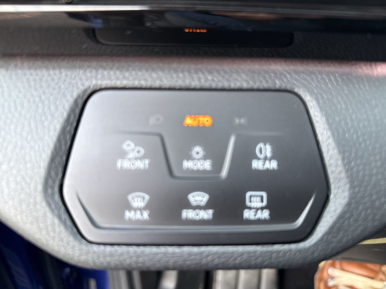 Volkswagen ID.5 PRO WÄRMEPUMPE ACC LM19 NAVI CARPLAY SITZHZ