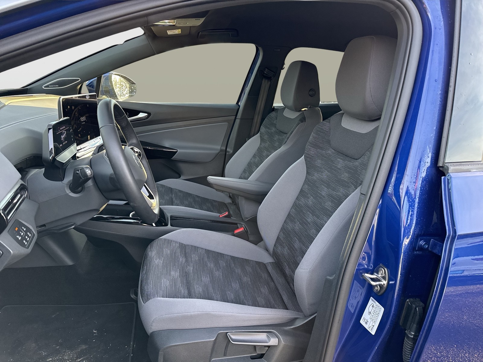 Volkswagen ID.5 PRO WÄRMEPUMPE ACC LM19 NAVI CARPLAY SITZHZ