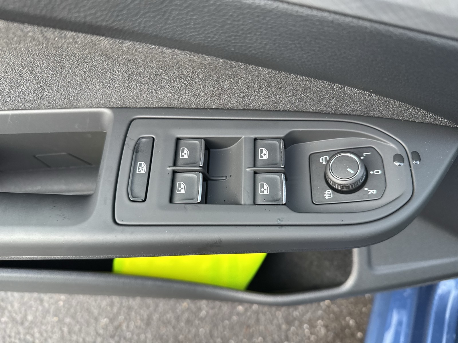 Volkswagen Golf VIII 2.0 LIFE FACELIFT AHK ACC NAVI CARPLAY