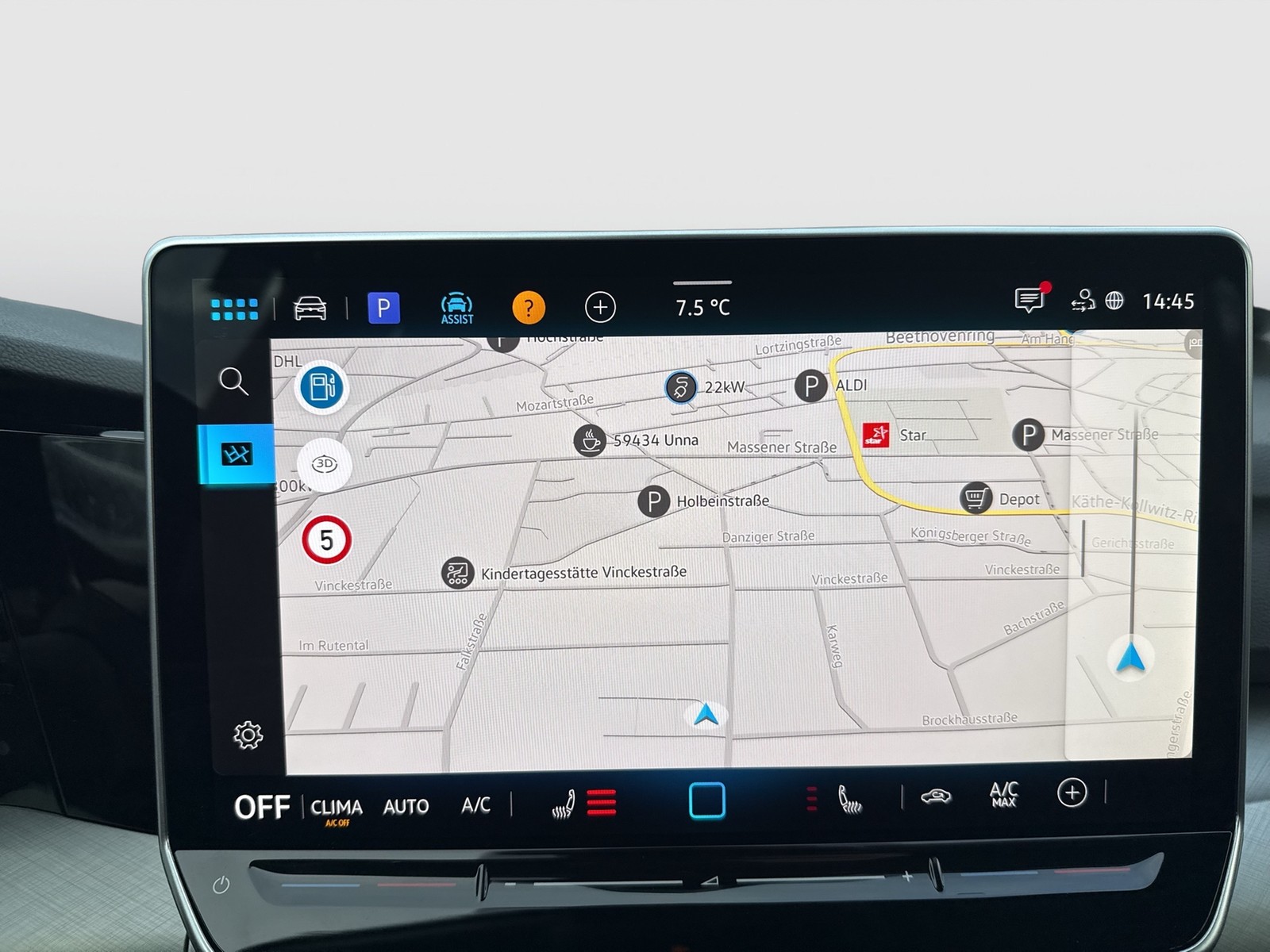Volkswagen Golf VIII 2.0 LIFE FACELIFT AHK ACC NAVI CARPLAY