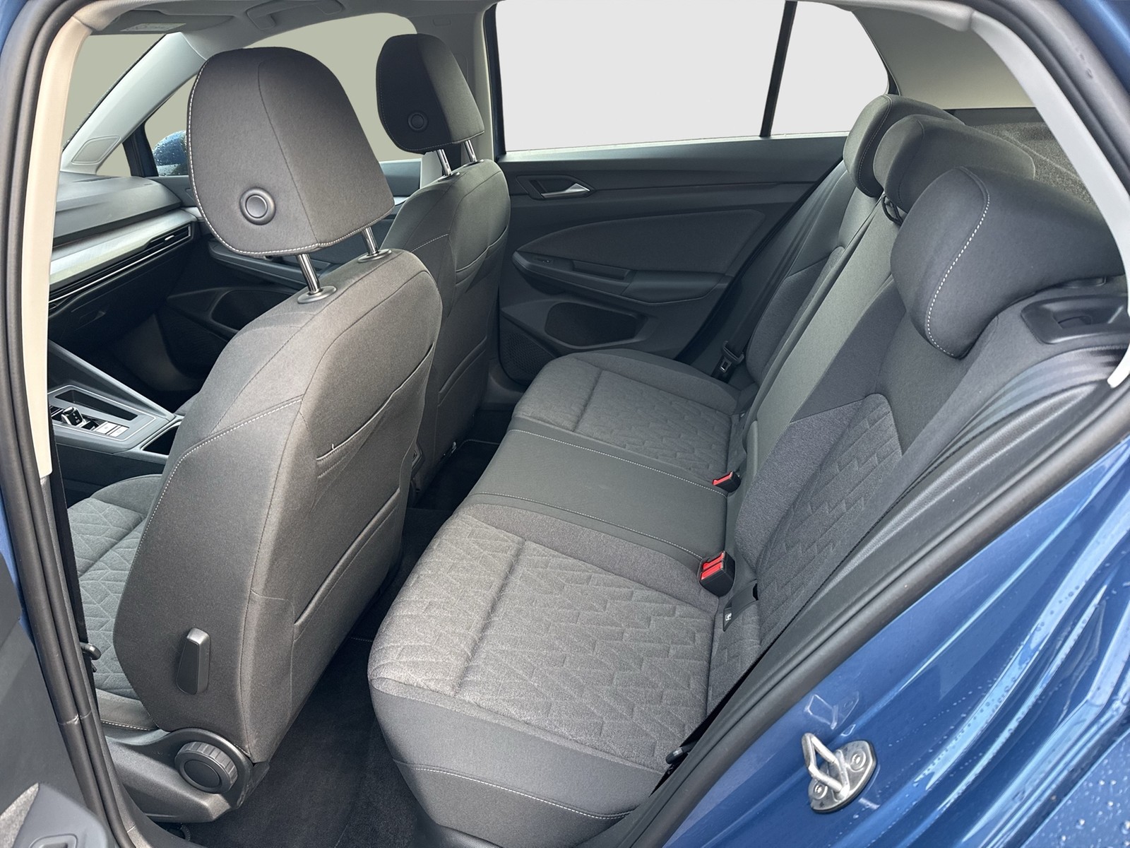 Volkswagen Golf VIII 2.0 LIFE FACELIFT AHK ACC NAVI CARPLAY