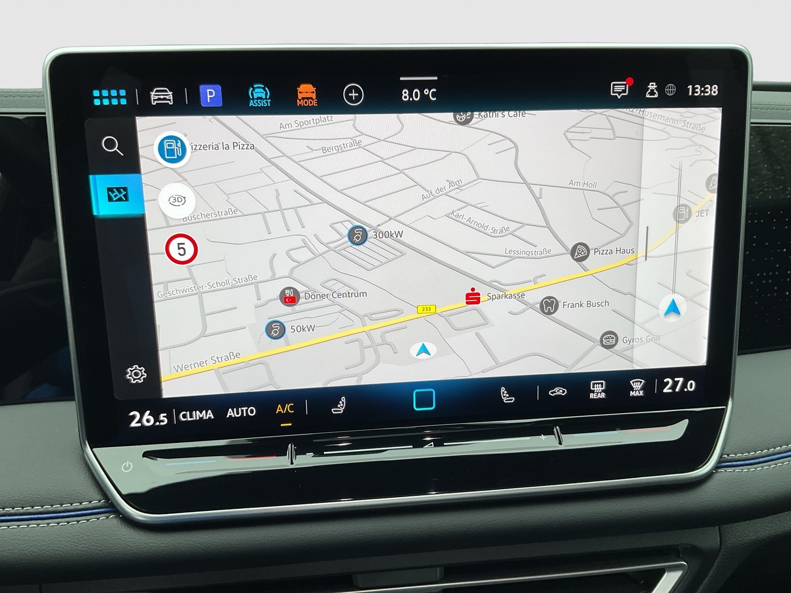Volkswagen Tiguan 2.0 R-LINE 4X4 NEUES MODELL PANO AHK LM20