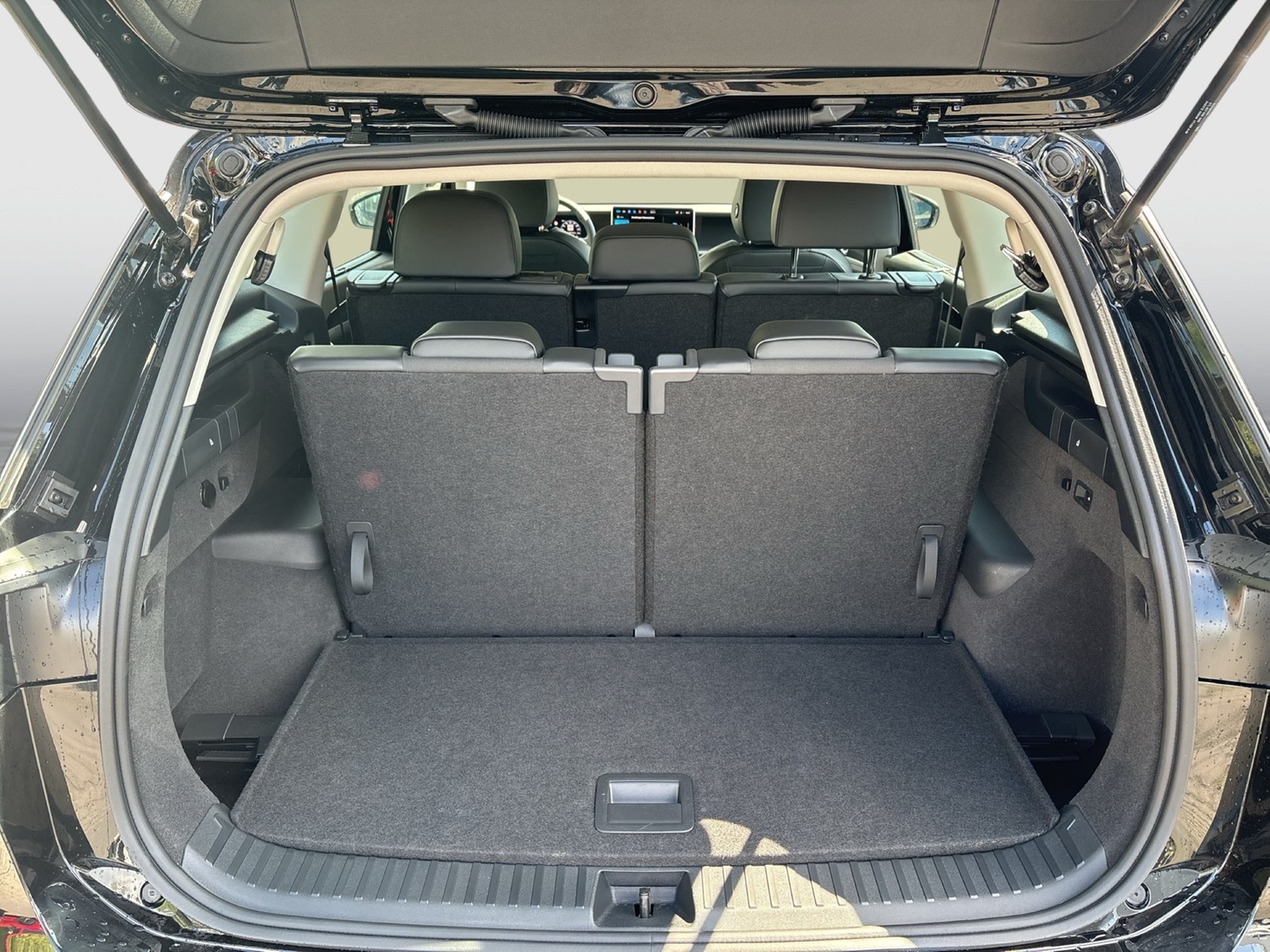 Volkswagen Tayron 2.0 LIFE AHK CAM ACC CARPLAY