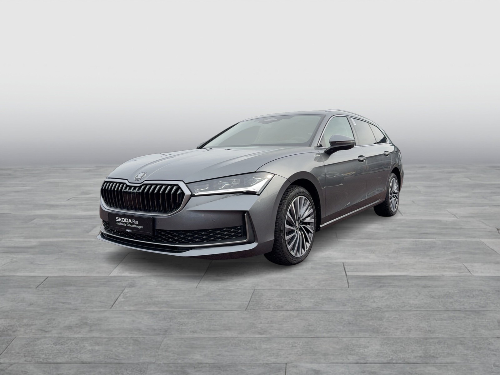 Skoda Superb Combi 2.0 L&K LEDER PANO AHK CAM LM18 NAVI