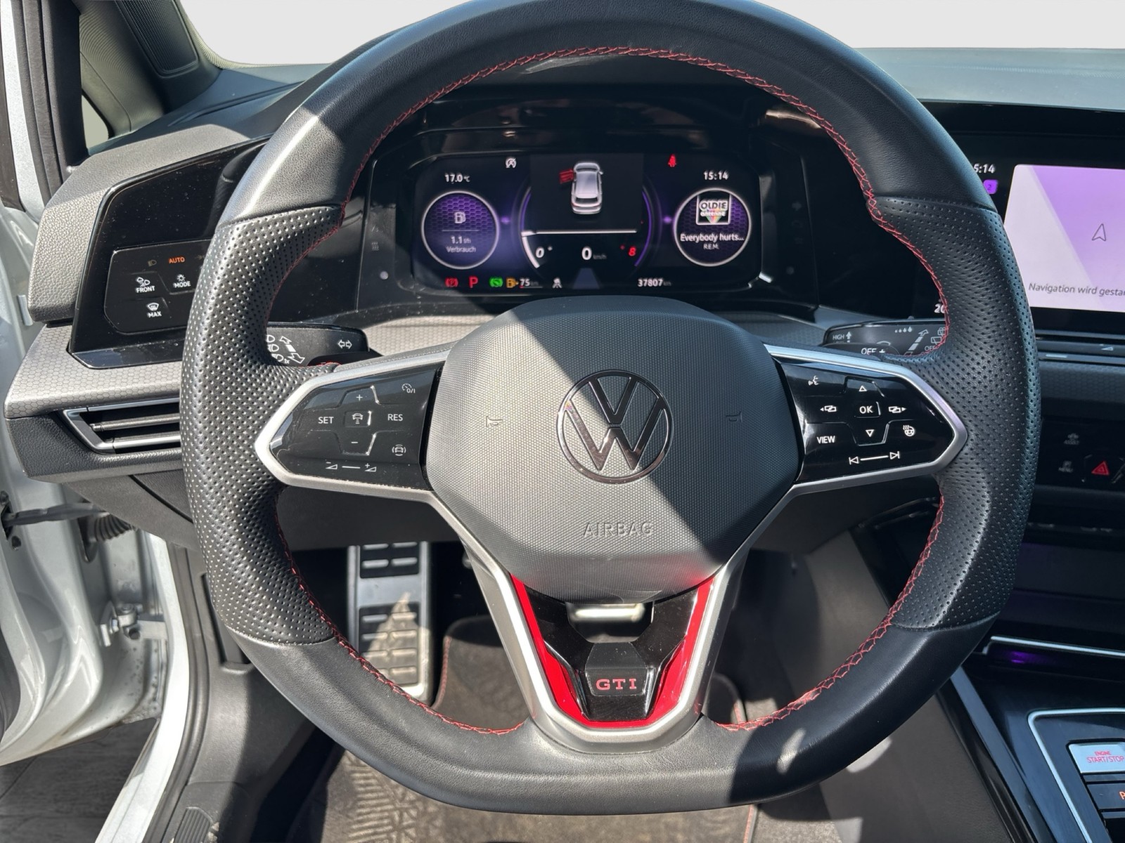 Volkswagen Golf 2.0 GTI PANO KAMERA CARPLAY SITZHEIZ ALU18