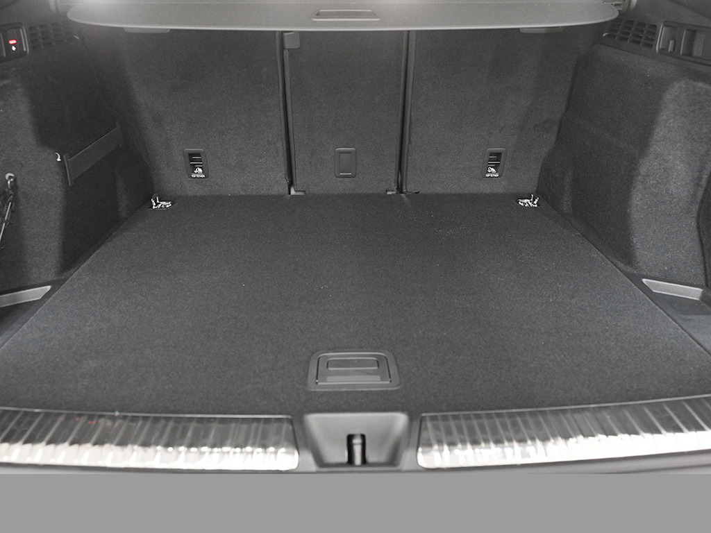 Audi Q5 Sportback TDI quattro s tronic AHK PANO LM20
