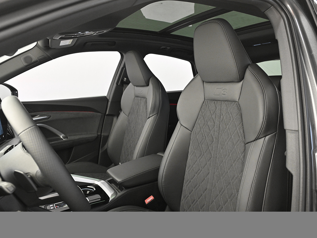 Audi Q5 Sportback TDI quattro s tronic AHK PANO LM20