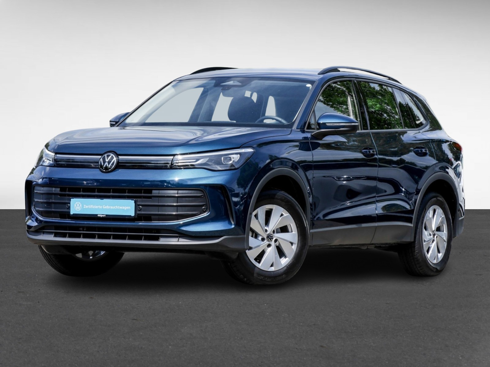 Volkswagen Tiguan 1.5 eTSI NEUES MODELL AHK CAM NAVI SITZHZ
