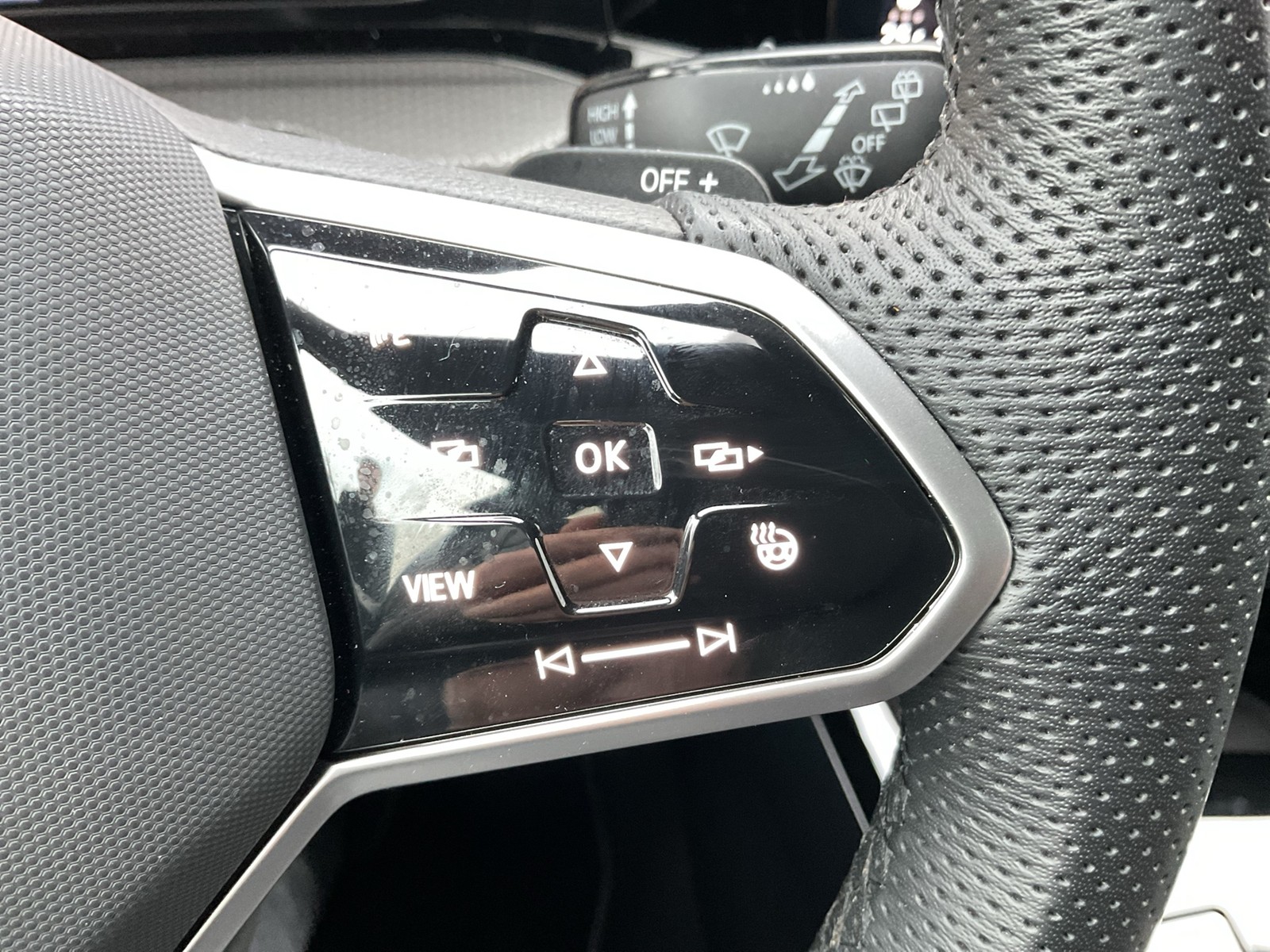 Volkswagen Golf GTD LEDER HARMANKARDON BLACKSTYLE MATRIXLED