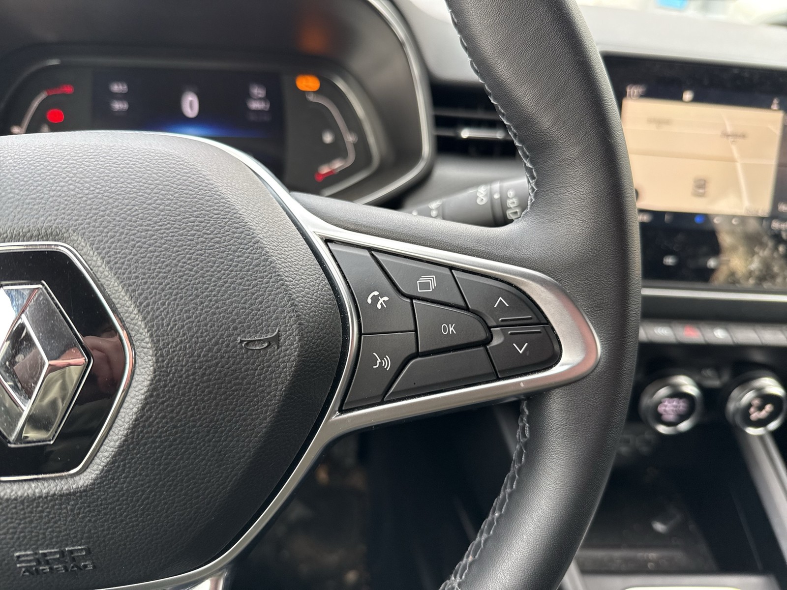 Renault Clio V 1.0 Intens KAMERA NAVI ALU17 SITZHEIZ. LED