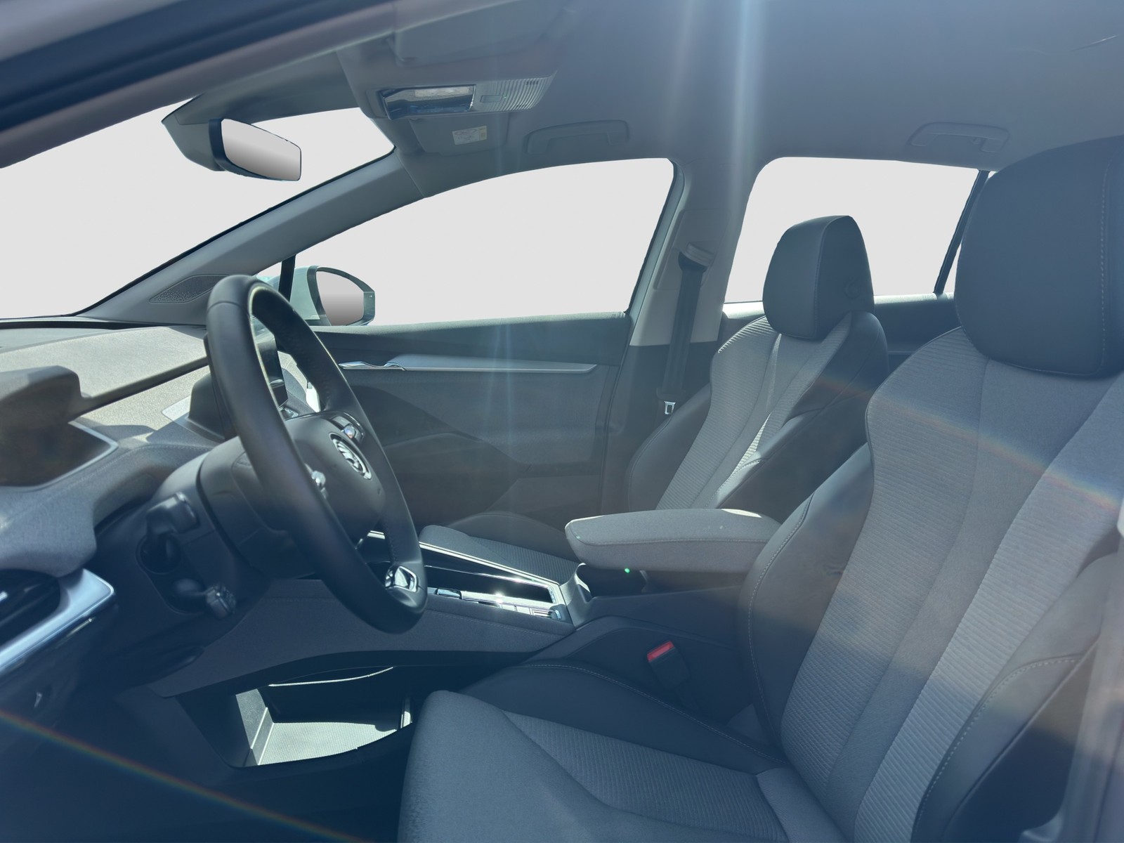 Skoda Enyaq 50 LOFT NAVI SITZHEIZUNG LED EINPARKHILFE