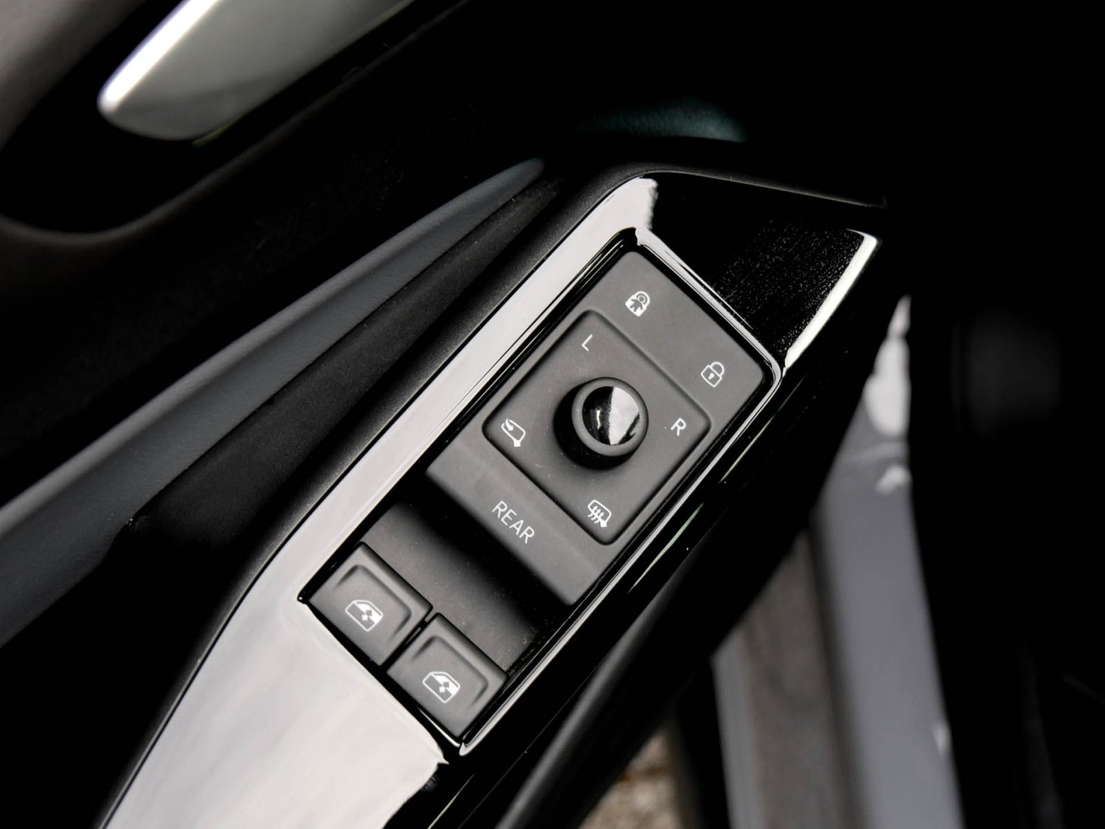 Volkswagen ID.4 PURE KAMERA ACC NAVI CARPLAY/ANDROIDAUTO