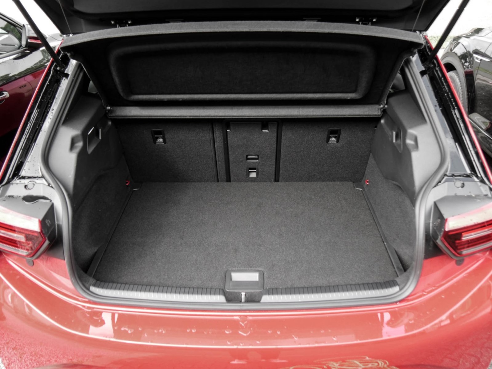 Volkswagen ID.3 GTX PERFORMANCE WÄRMEPUMPE PANO 360CAM LM20