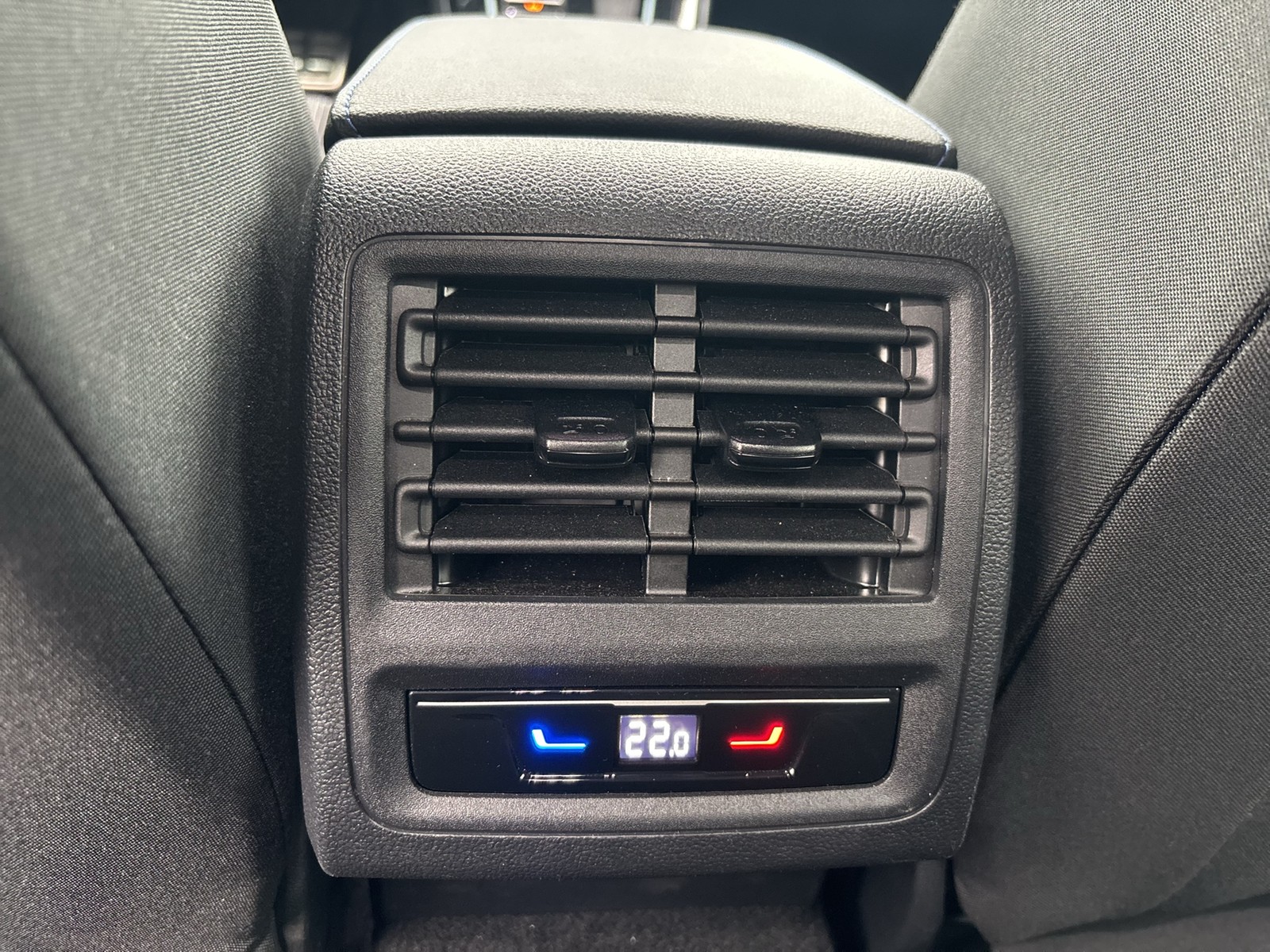 Volkswagen Golf VIII 1.5 HYBRID GTE FACELIFT AHK CAM ACC