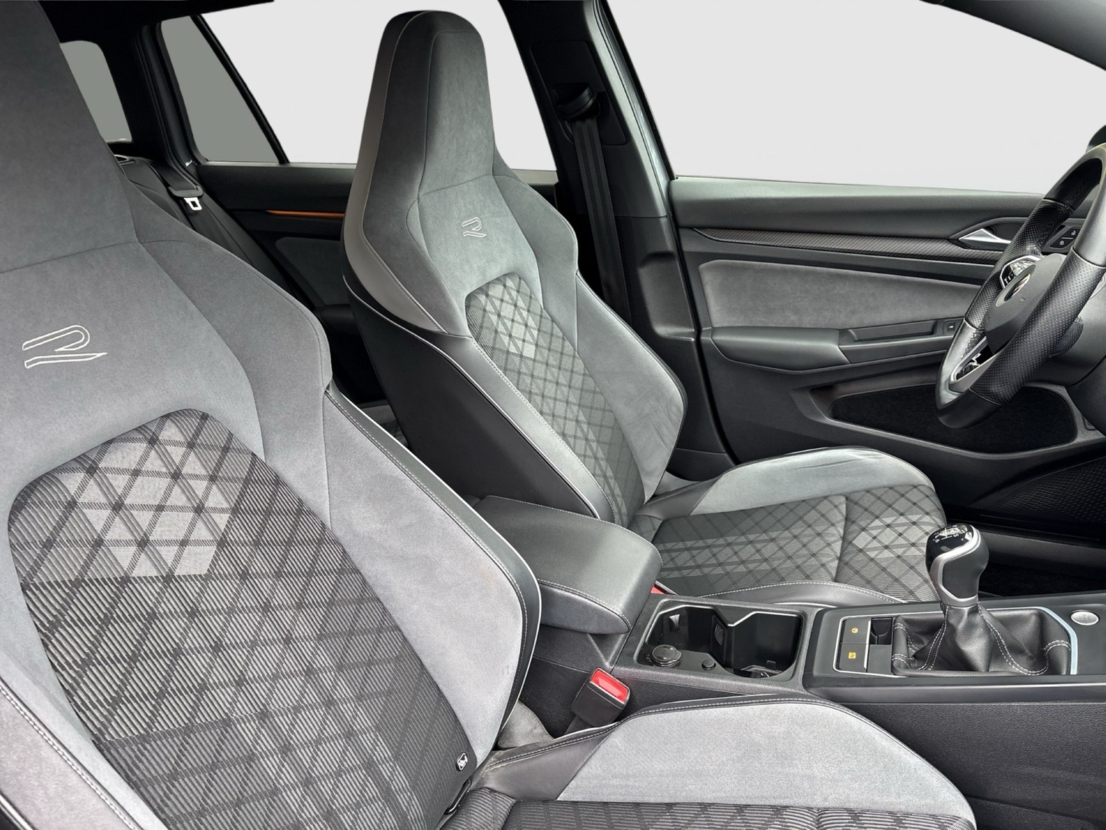 Volkswagen Golf Variant VIII 1.5 R-LINE ACC ALU17 eKLAPPE NAVI