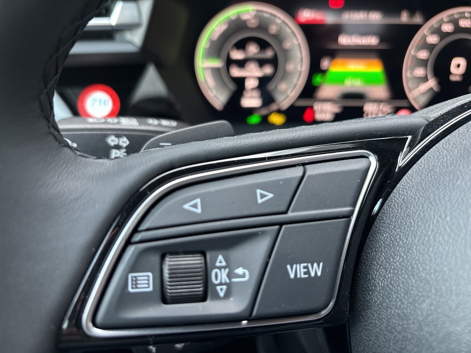 Audi A3 Sportback 40 HYBRID S LINE CAM ACC E-KLAPPE