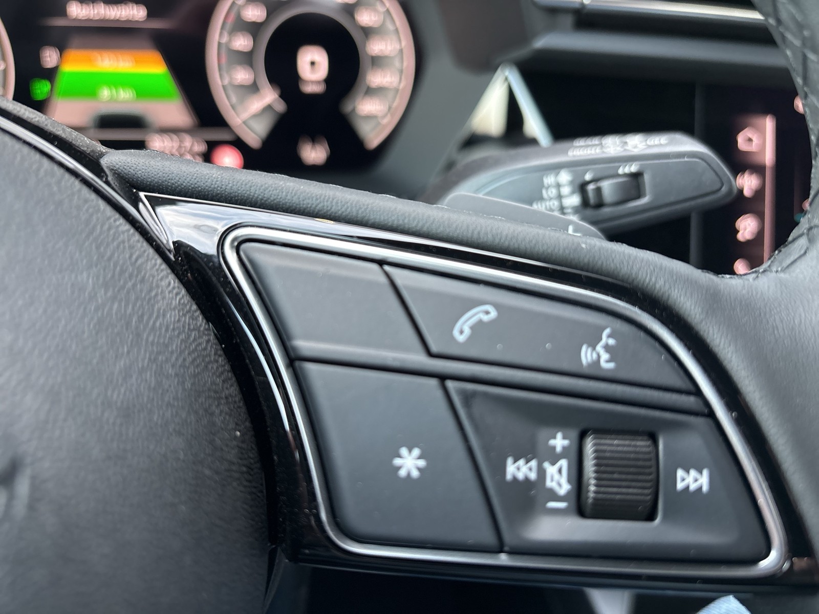 Audi A3 Sportback 40 HYBRID S LINE CAM ACC E-KLAPPE