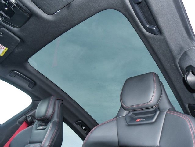 Audi RS e-tron GT quattro PANO B&O LUFT ALU20 HEADUP