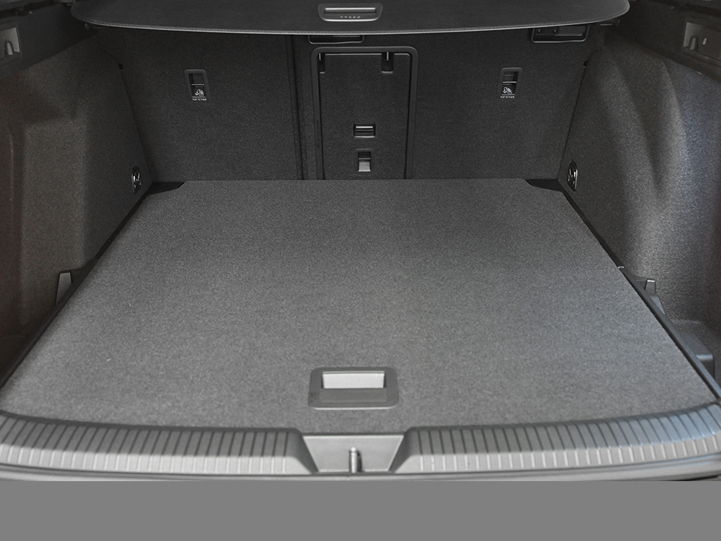 Volkswagen Golf Variant VIII 2.0 R-LINE BLACKSTYLE PANO CAM